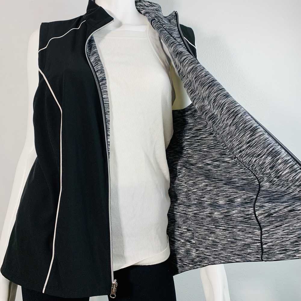COPY - Zenergy Golf Chicos reversiable zip up vest Sz 2 - Picture 5 of 16